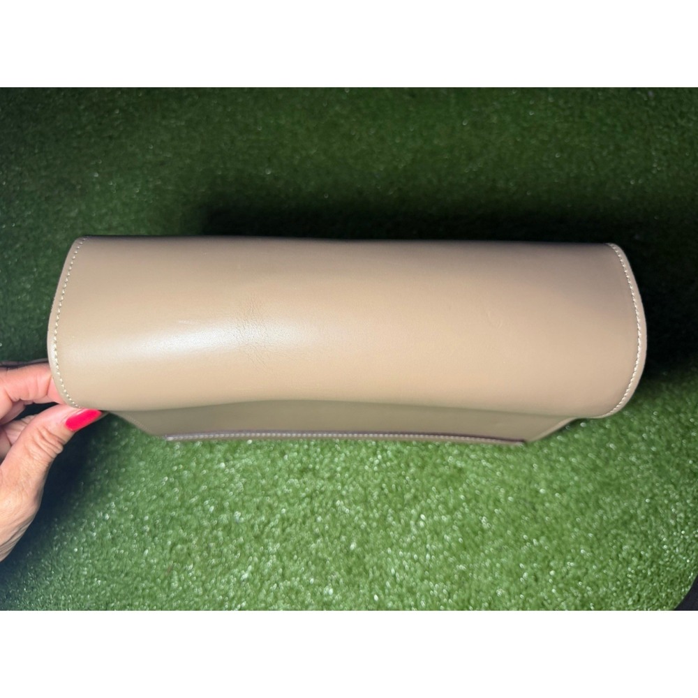 Alberta Di Canio Italian Leather Clutch Beige Taupe Gold Hardware Made In Italy - Picture 7 of 9